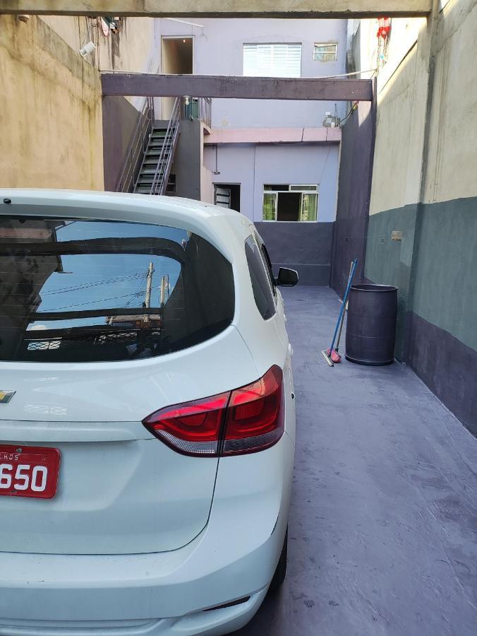 Hostel Familia Quartos Privado Proximo Aeroporto Int Guarulhos Sp Taxi 24 Hrs Eksteriør billede